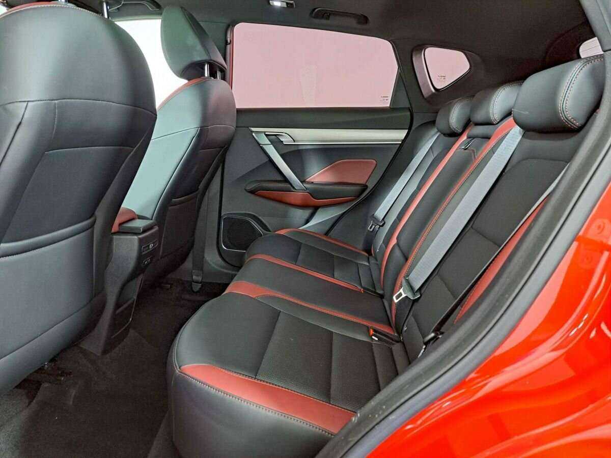 Купить Джили Кулрэй, 2020, 29 000 км.. Фото: #9