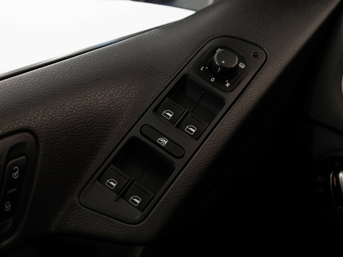 Купить Фольксваген Тигуан, 2012, 260 025 км.. Фото: #12