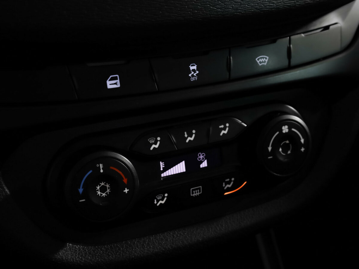 Купить Лада (ВАЗ) Веста, 2021, 129 822 км.. Фото: #12