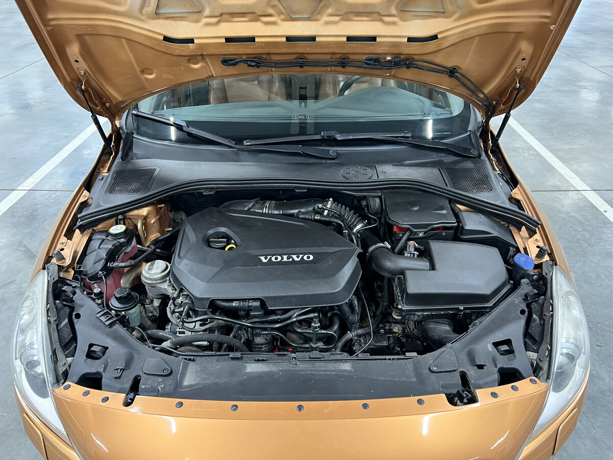 Купить Вольво С60, 2012, 172 631 км.. Фото: #8