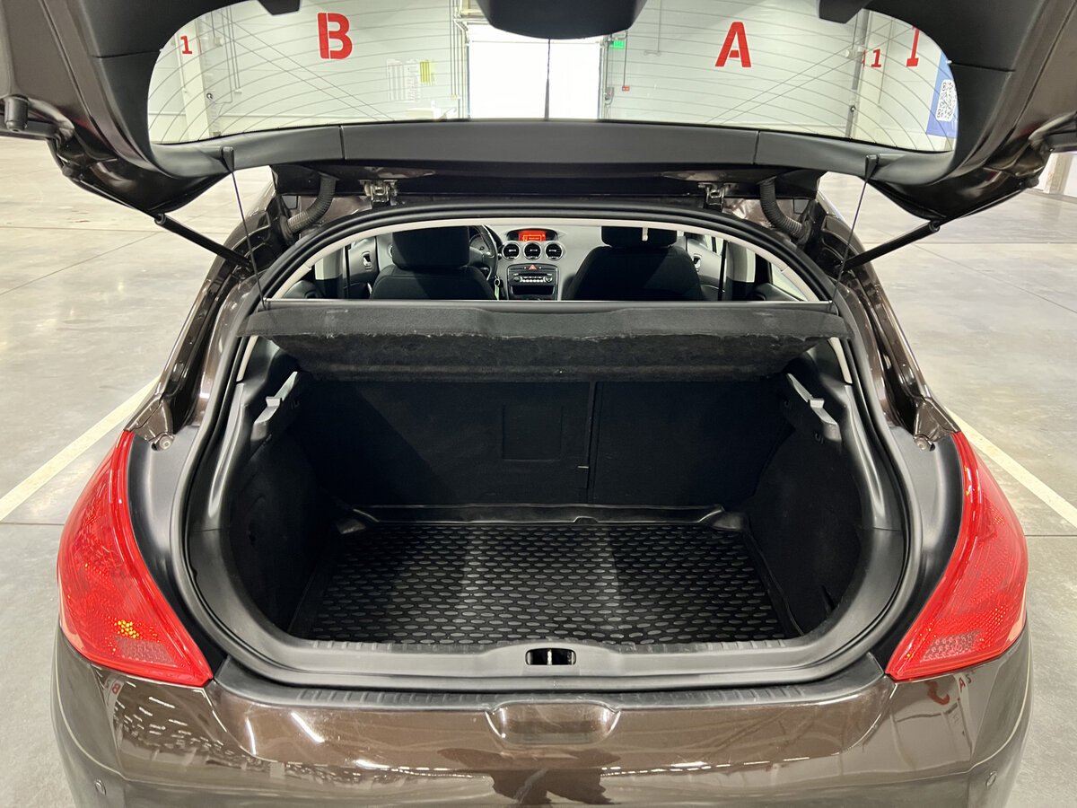 Купить Пежо 308, 2012, 207 668 км.. Фото: #9