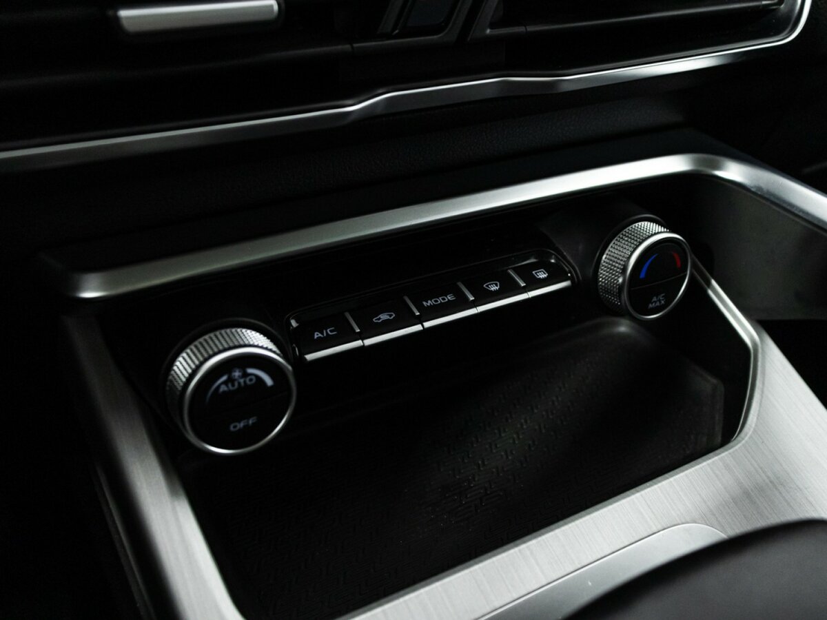 Купить Джили Кулрэй, 2022, 83 605 км.. Фото: #15