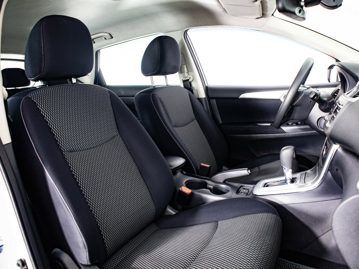 Купить Ниссан Тиида, 2015, 122 139 км.. Фото: #12