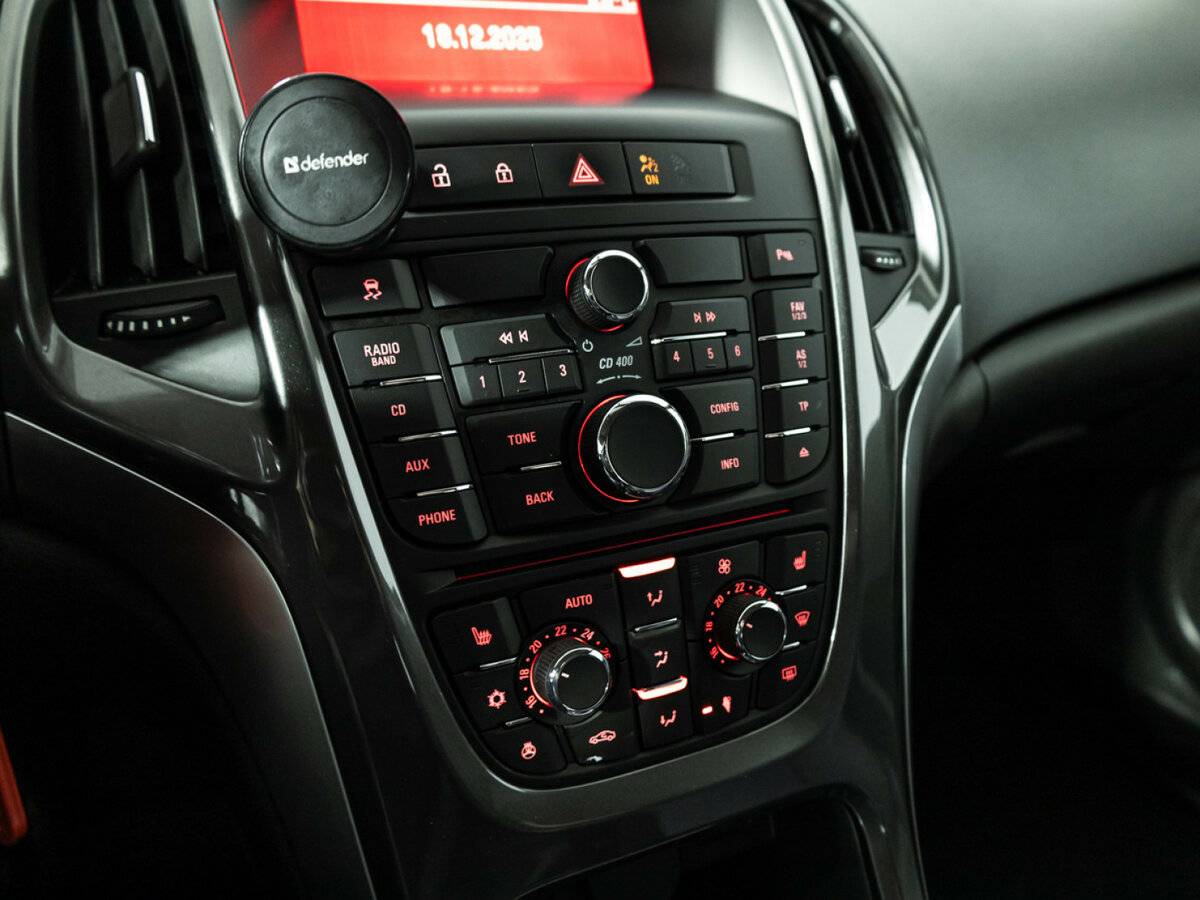 Купить Опель Астра, 2013, 153 570 км.. Фото: #3